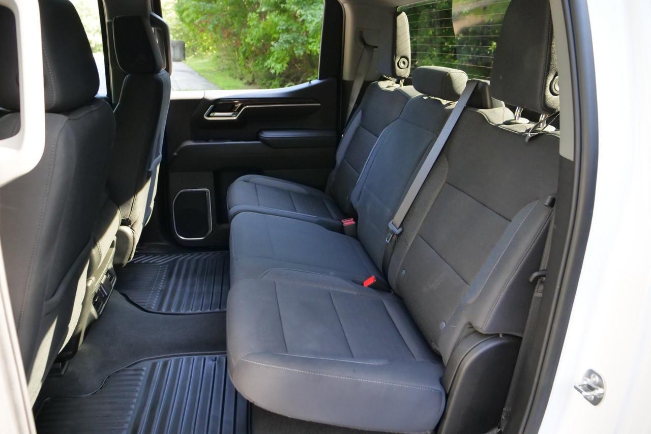 2025 Chevrolet Silverado 1500 RST 4X4 / 5.3L V8 / Heated Front Seats! High Point NC