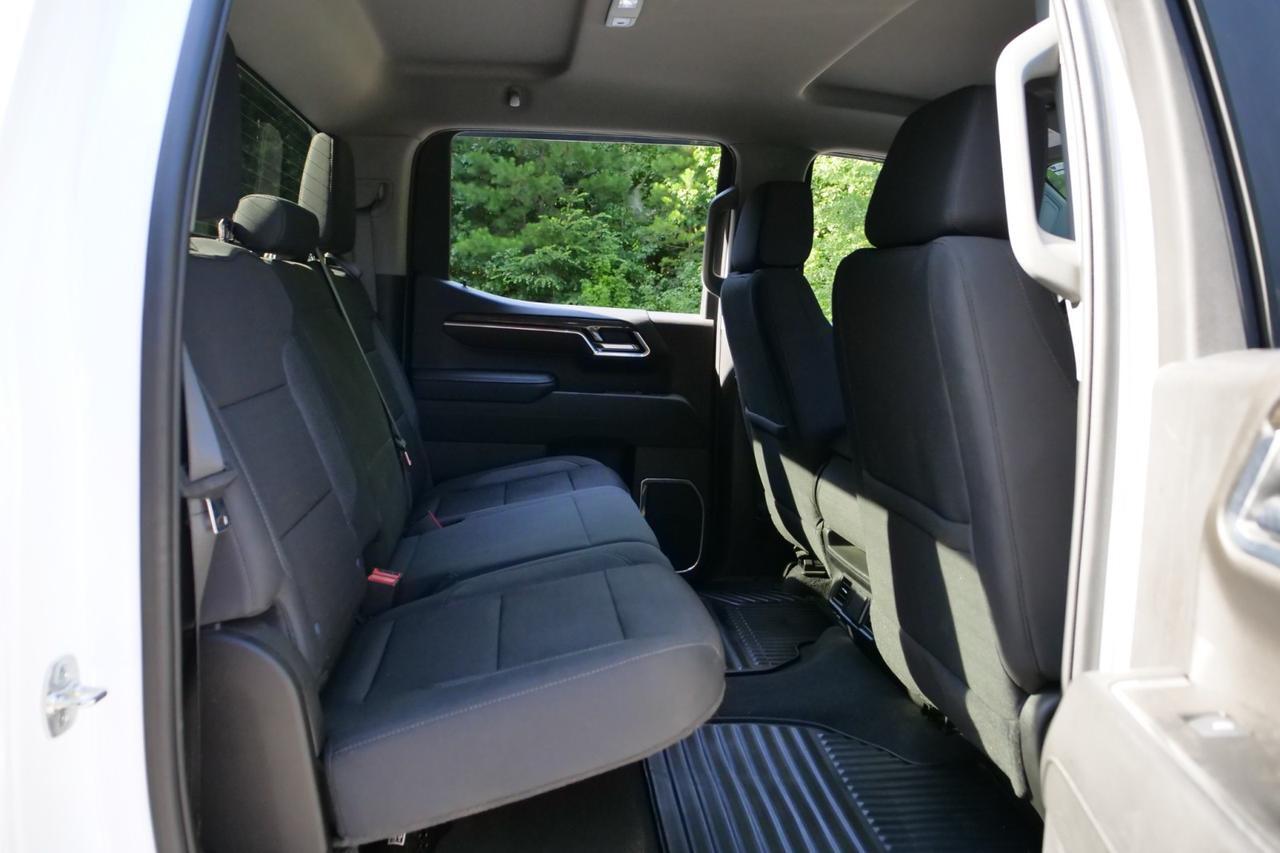 2025 Chevrolet Silverado 1500 RST 4X4 / 5.3L V8 / Heated Front Seats! High Point NC