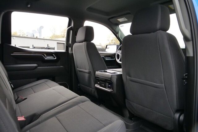 2025 Chevrolet Silverado 1500 RST 4X4 / Z71 Off Road / 5.3L V8 / New Tires! High Point NC