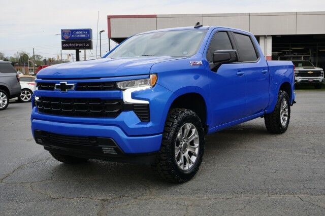 2025 Chevrolet Silverado 1500 RST 4X4 / Z71 Off Road / 5.3L V8 / New Tires! High Point NC