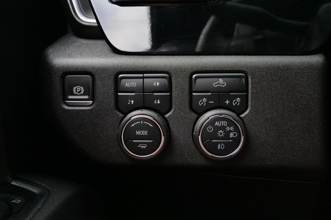 2025 Chevrolet Silverado 1500 RST 4X4 / Z71 Off Road / 5.3L V8 / New Tires! Lincolnton NC