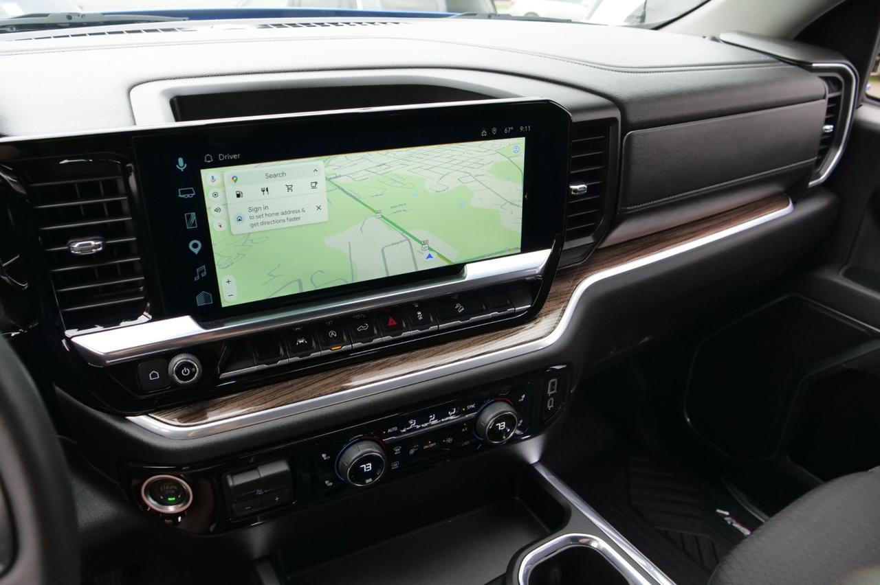 2025 Chevrolet Silverado 1500 RST 4X4 / Z71 Off Road / 5.3L V8 / New Tires! Lincolnton NC