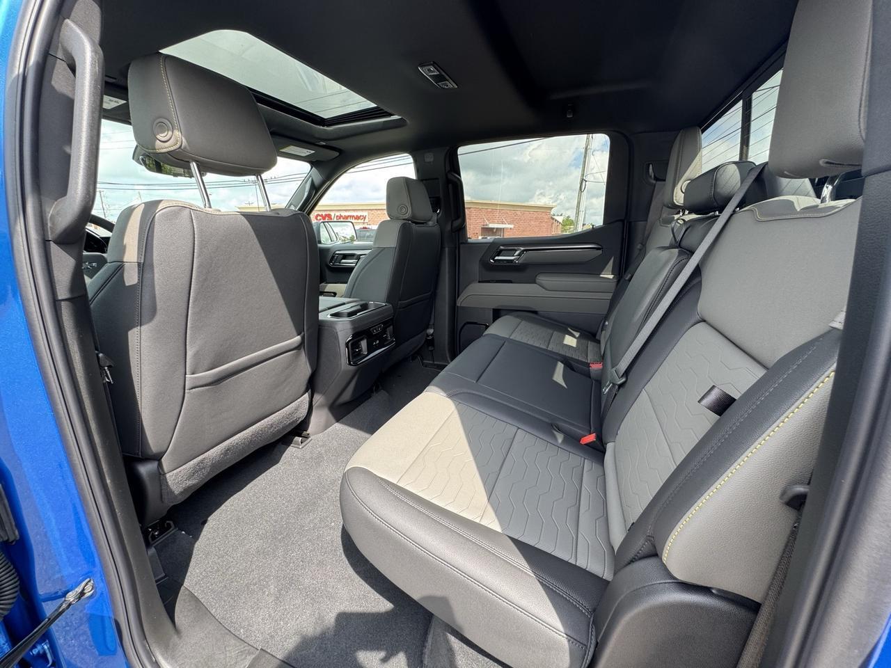 2025 Chevrolet Silverado 1500 ZR2 Crestwood KY