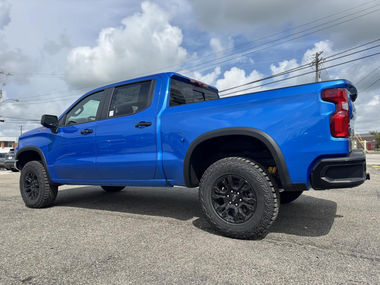 2025 Chevrolet Silverado 1500 ZR2 Crestwood KY