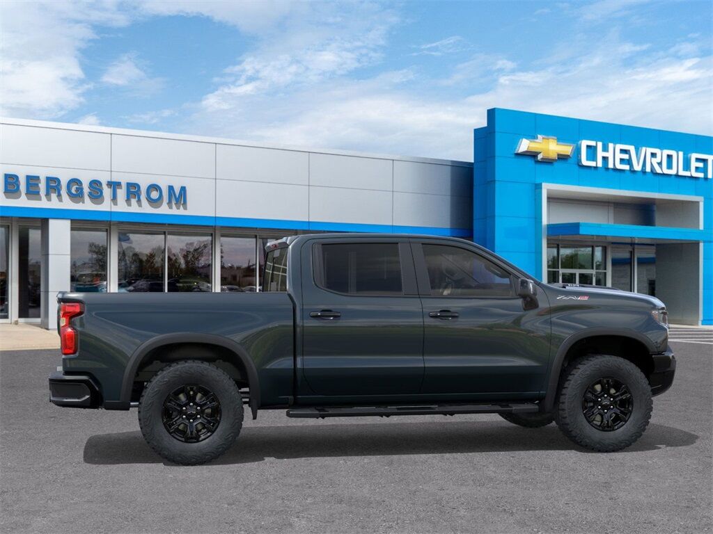2025 Chevrolet Silverado 1500 ZR2 Green Bay WI