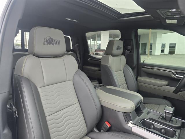 2025 Chevrolet Silverado 1500 ZR2 Seaside CA