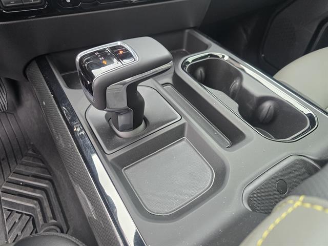 2025 Chevrolet Silverado 1500 ZR2 Seaside CA
