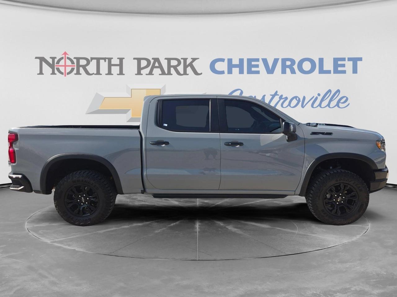 2025 Chevrolet Silverado 1500 ZR2