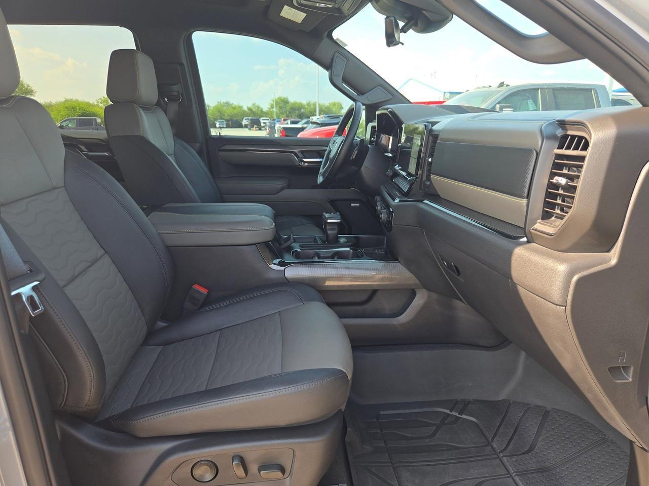 2025 Chevrolet Silverado 1500 ZR2 Castroville TX