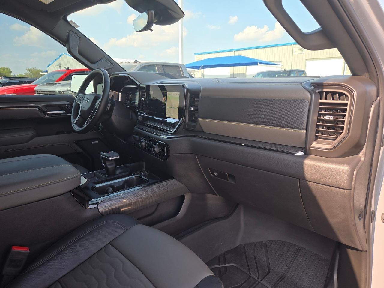 2025 Chevrolet Silverado 1500 ZR2 Castroville TX