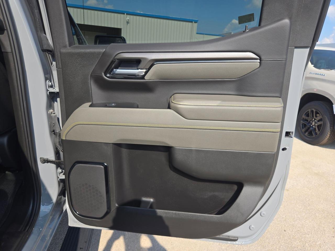 2025 Chevrolet Silverado 1500 ZR2 Castroville TX
