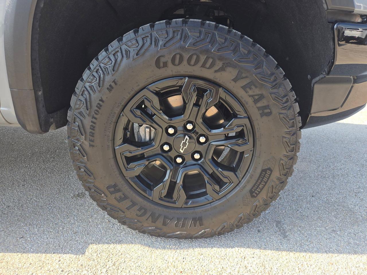 2025 Chevrolet Silverado 1500 ZR2 Castroville TX