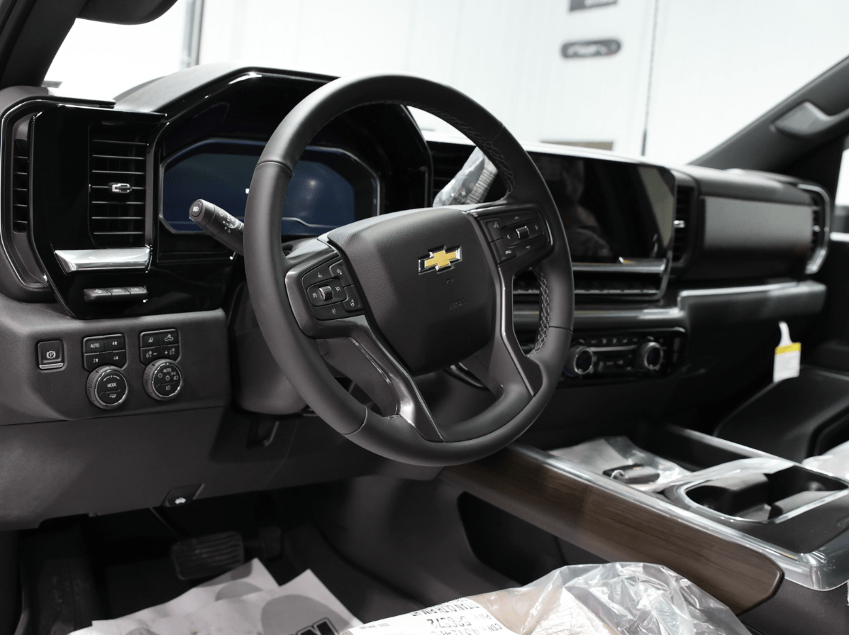 2025 Chevrolet Silverado 2500 High Country Crew Cab 4WD Diesel NAV Cranberry PA