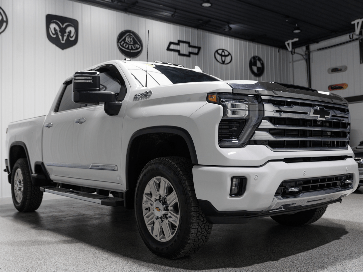 2025 Chevrolet Silverado 2500 High Country Crew Cab 4WD Diesel NAV Cranberry PA