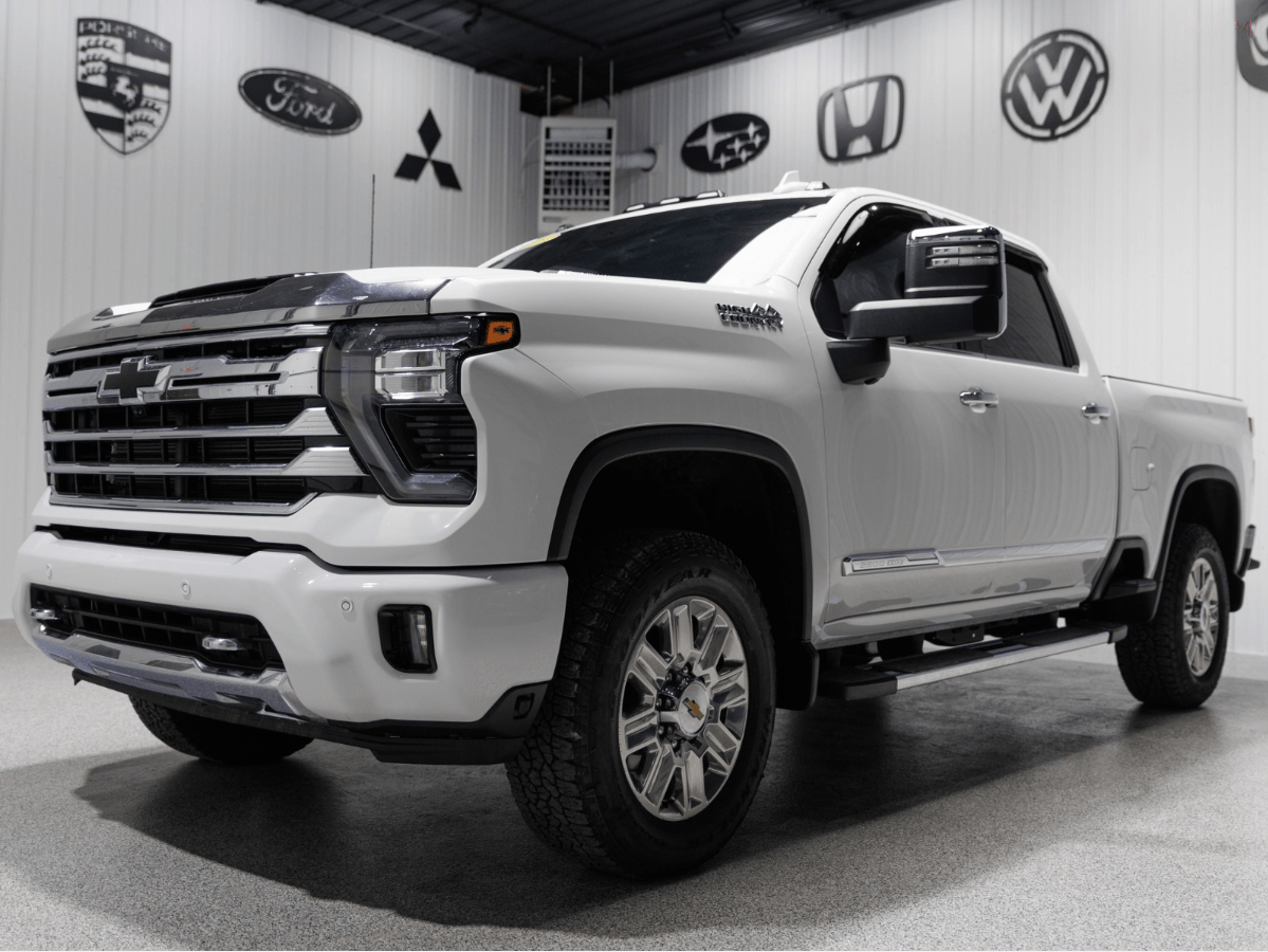 2025 Chevrolet Silverado 2500 High Country Crew Cab 4WD Diesel NAV Cranberry PA