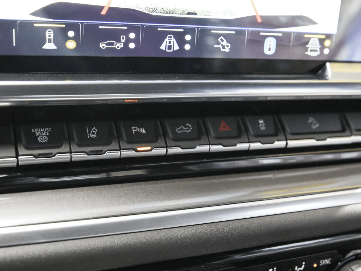 2025 Chevrolet Silverado 2500 High Country Crew Cab 4WD Diesel NAV Cranberry PA