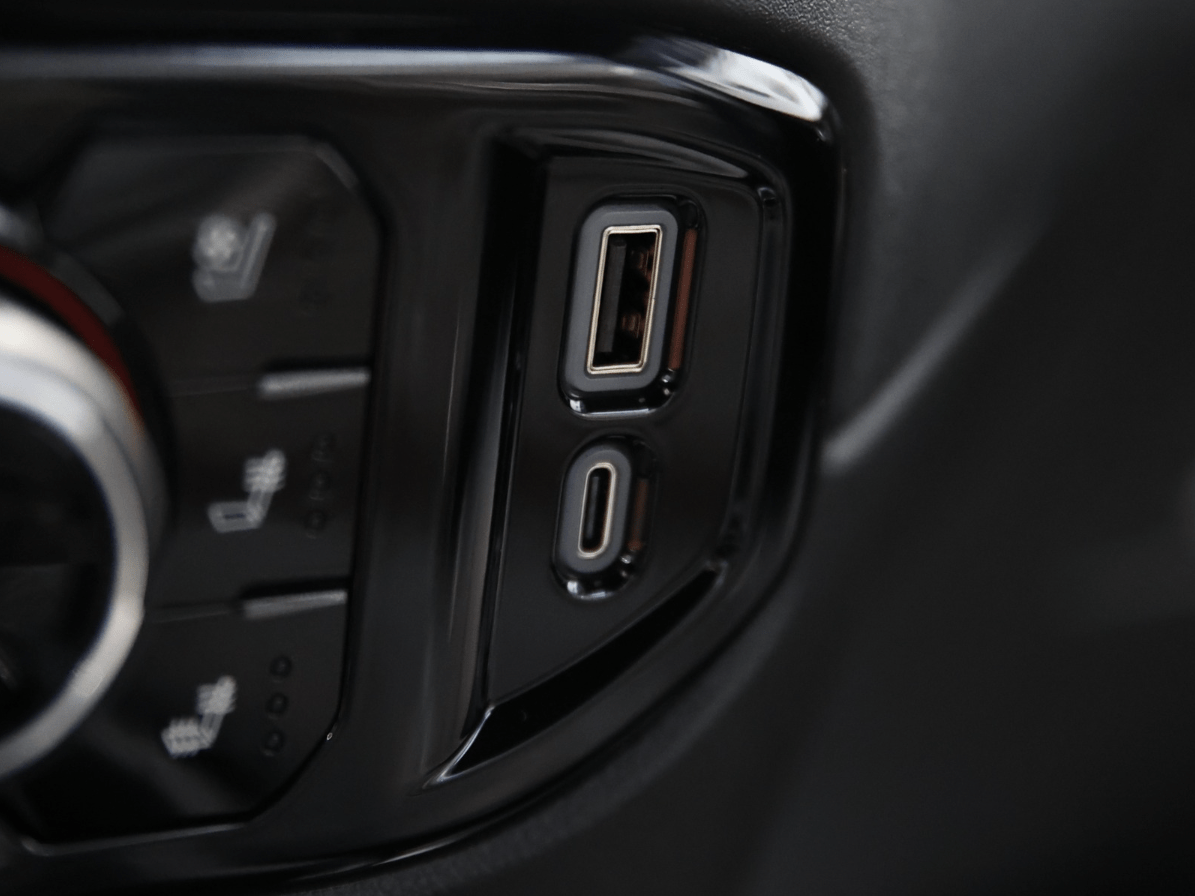 2025 Chevrolet Silverado 2500 High Country Crew Cab 4WD Diesel NAV Cranberry PA