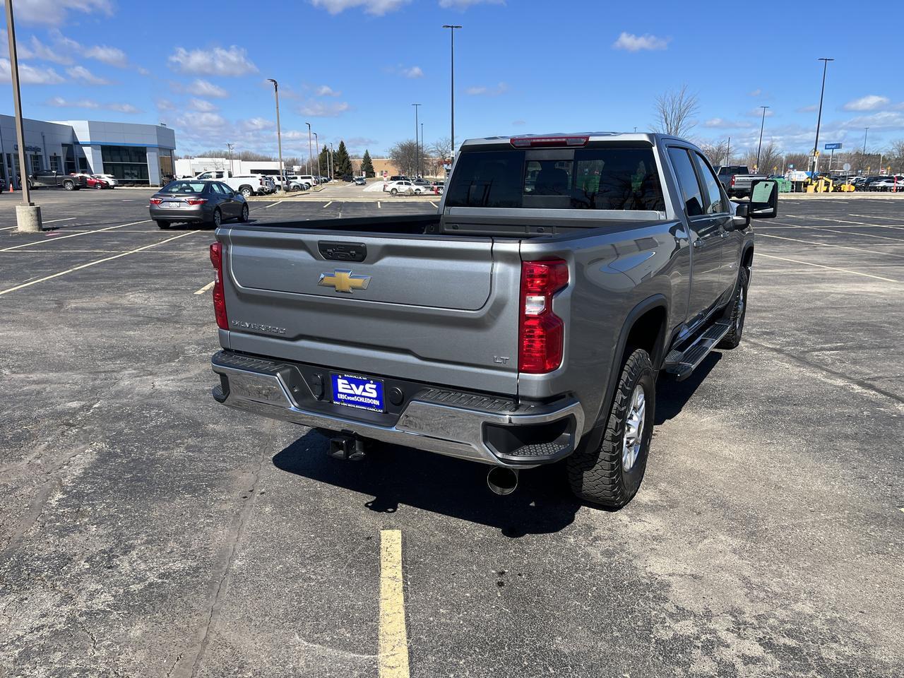 2025 Chevrolet Silverado 2500HD 2500HD LT Z71 Crew Cab 4WD DuramaxDiesel HeatPkg 5thWheelPkg w/PwrSeat RemoteStart HtdBucketSeats Saukville WI