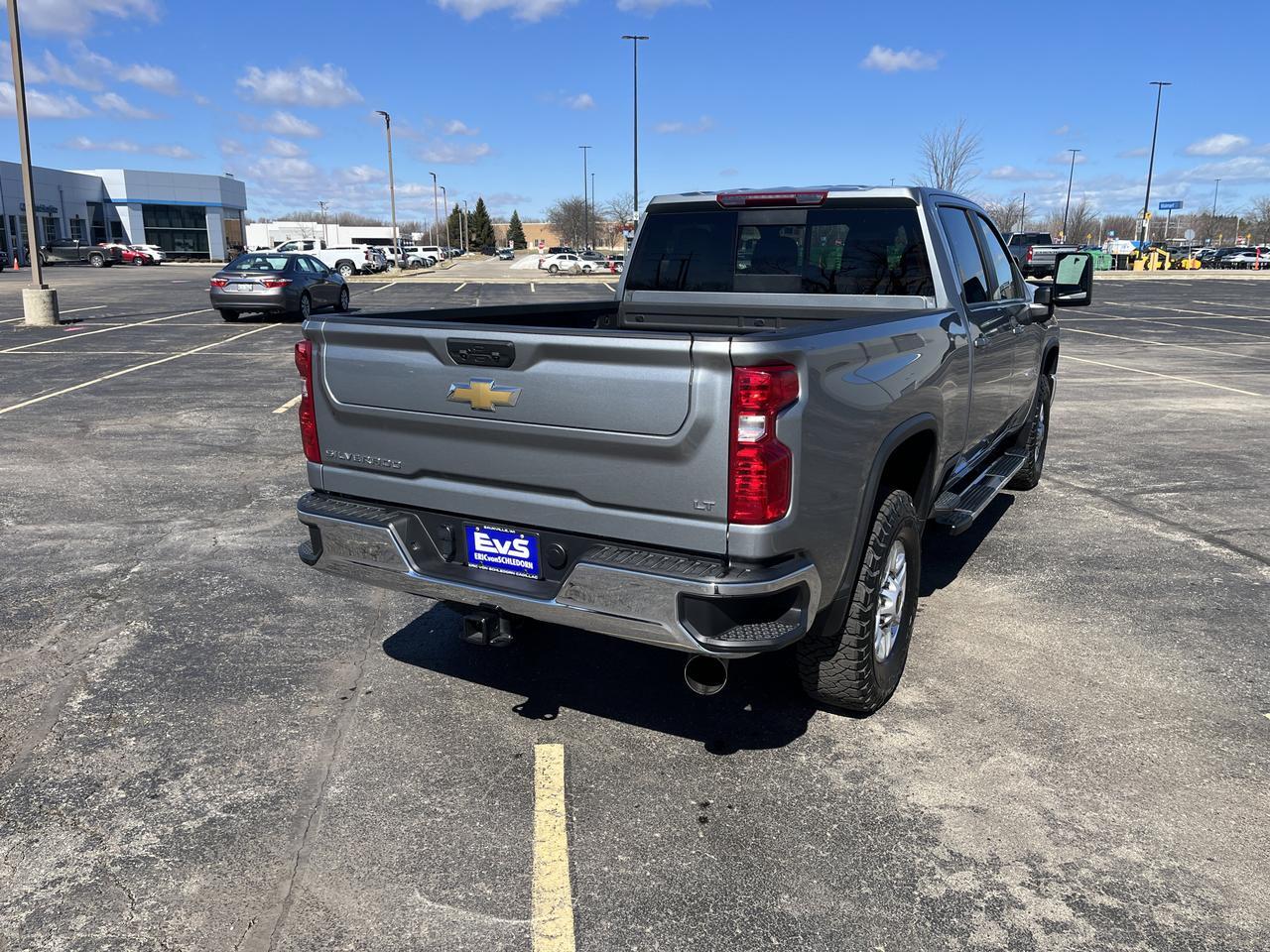 2025 Chevrolet Silverado 2500HD 2500HD LT Z71 Crew Cab 4WD DuramaxDiesel HeatPkg 5thWheelPkg w/PwrSeat RemoteStart HtdBucketSeats Saukville WI
