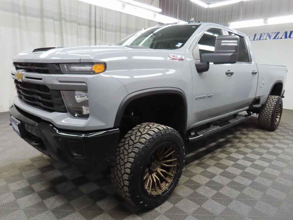 2025 Chevrolet Silverado 2500HD 4x4 Crew Cab Custom Fond du Lac WI