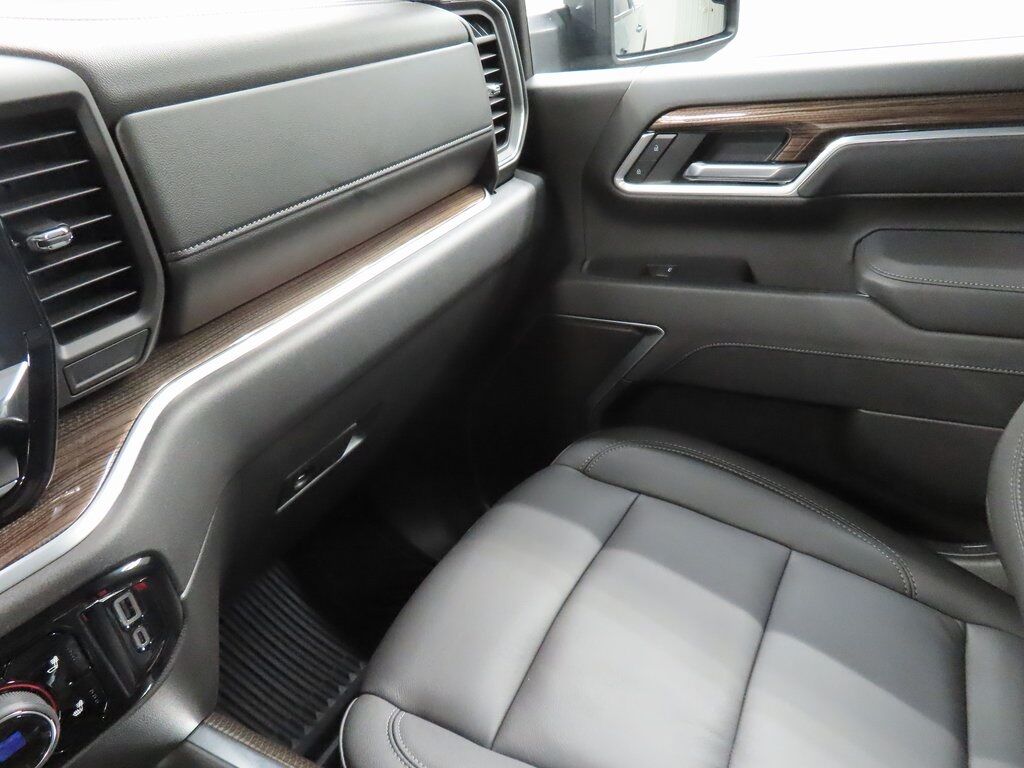 2025 Chevrolet Silverado 2500HD 4x4 Crew Cab LT Fond du Lac WI