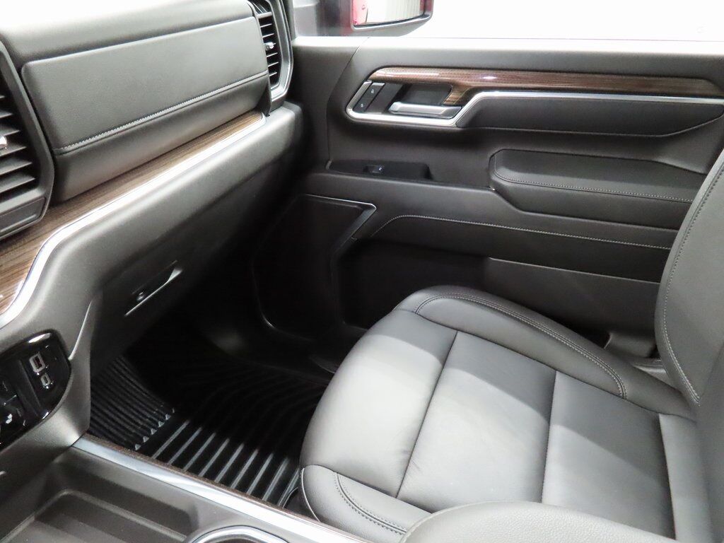 2025 Chevrolet Silverado 2500HD 4x4 Crew Cab LT Fond du Lac WI
