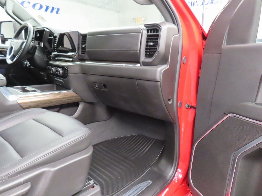 2025 Chevrolet Silverado 2500HD 4x4 Crew Cab LT Fond du Lac WI