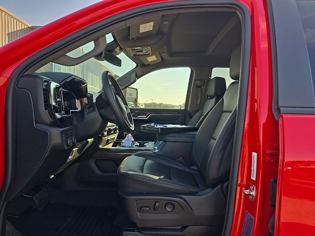 2025 Chevrolet Silverado 2500HD 4x4 Crew Cab LT Fond du Lac WI