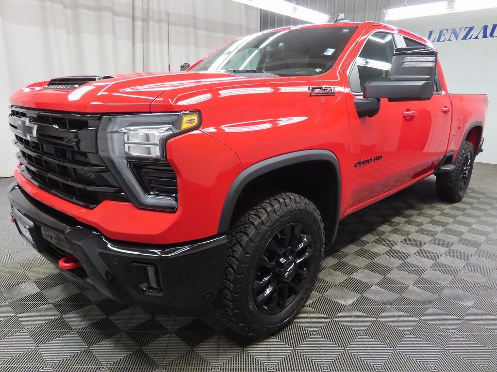 2025 Chevrolet Silverado 2500HD 4x4 Crew Cab LT Fond du Lac WI