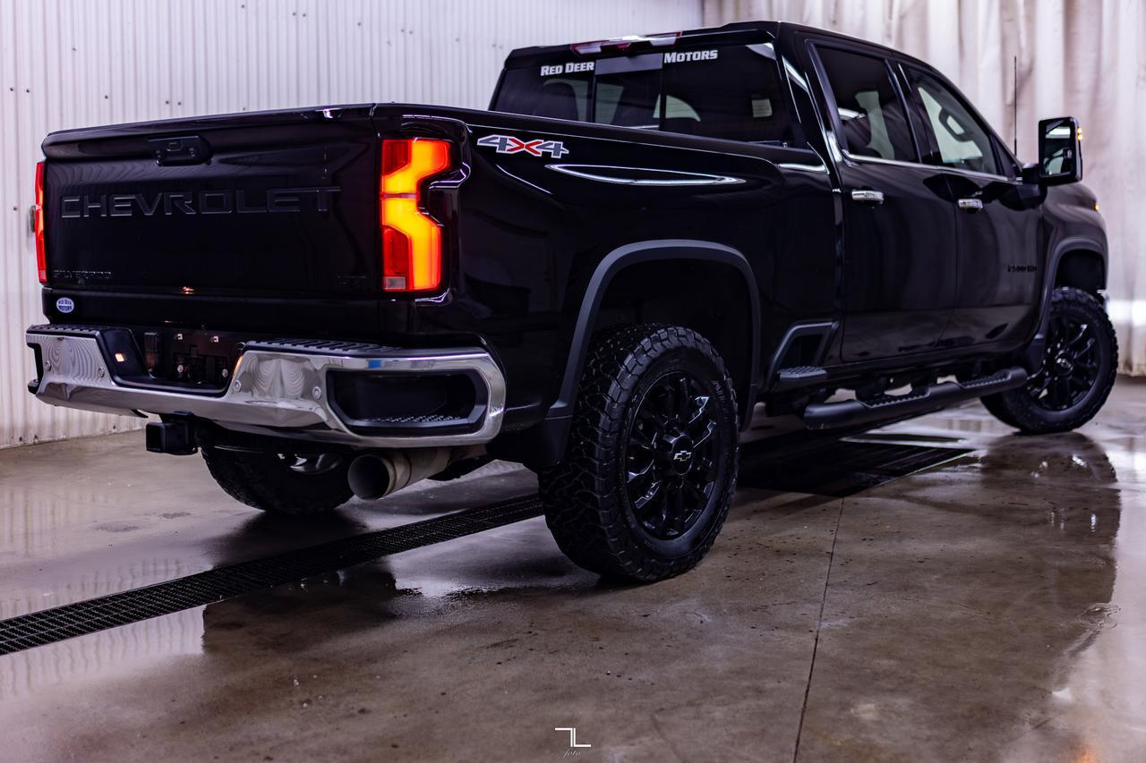 2025 Chevrolet Silverado 2500HD 4x4 Crew Cab LTZ Diesel Leather Roof Nav BCam Red Deer AB