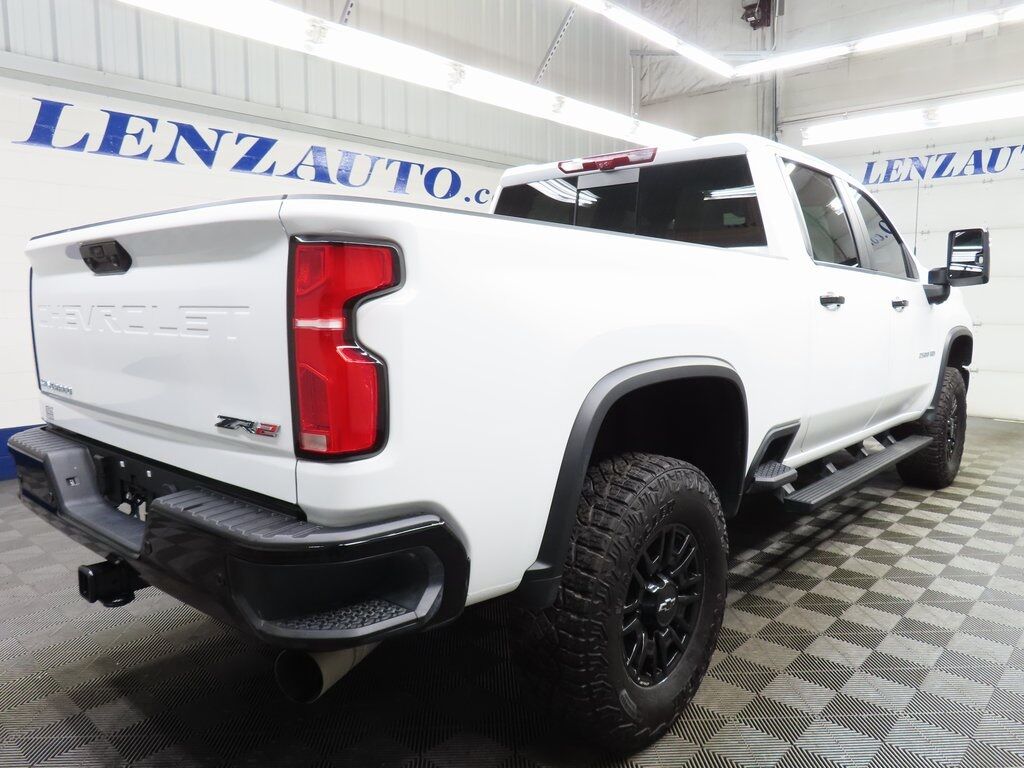 2025 Chevrolet Silverado 2500HD 4x4 Crew Cab ZR2 Fond du Lac WI