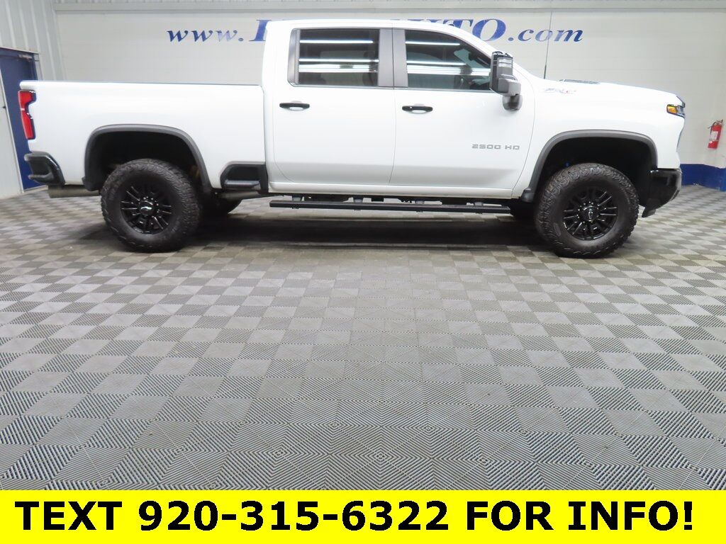 2025 Chevrolet Silverado 2500HD 4x4 Crew Cab ZR2 Fond du Lac WI