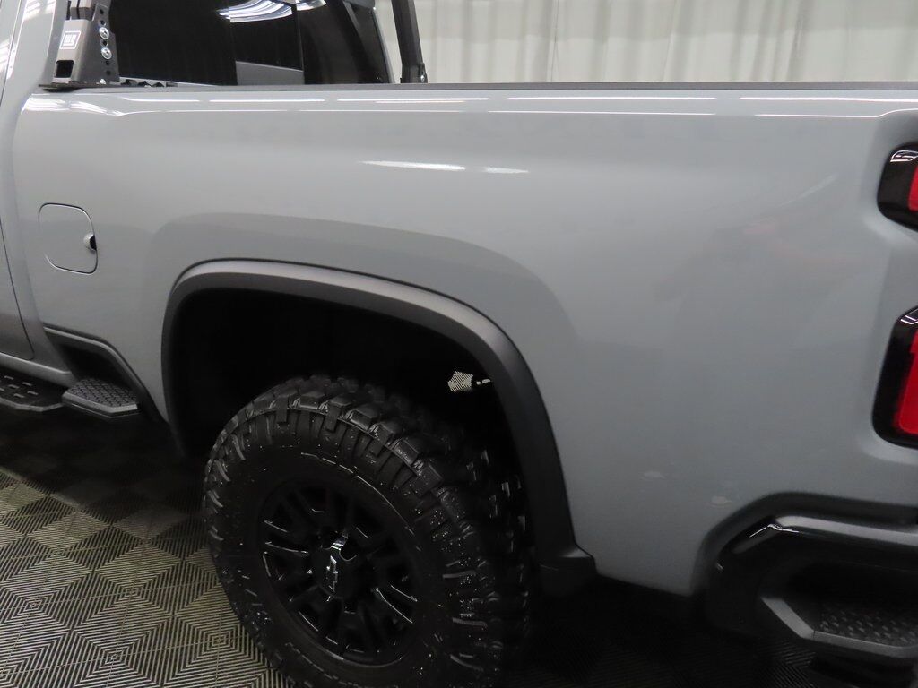 2025 Chevrolet Silverado 2500HD 4x4 Crew Cab ZR2 Fond du Lac WI