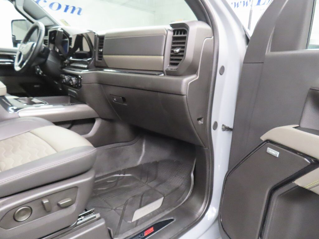 2025 Chevrolet Silverado 2500HD 4x4 Crew Cab ZR2 Fond du Lac WI