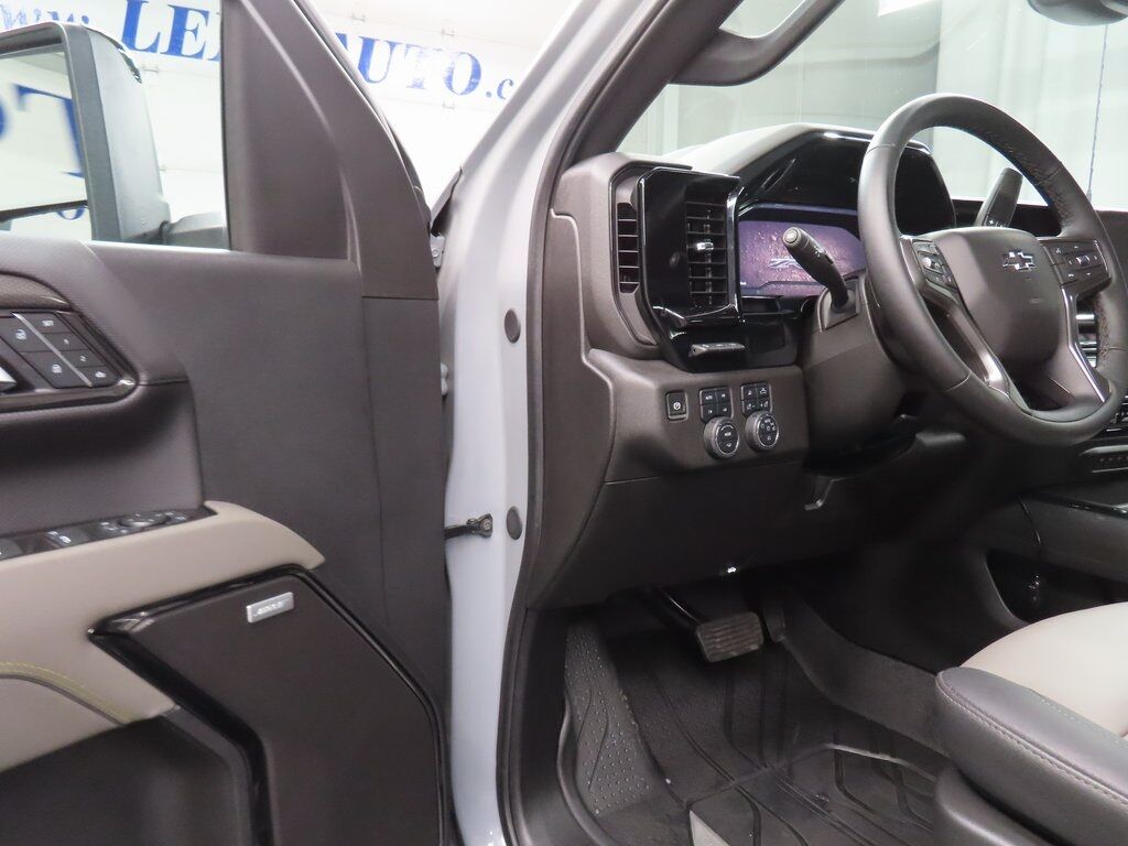 2025 Chevrolet Silverado 2500HD 4x4 Crew Cab ZR2 Fond du Lac WI