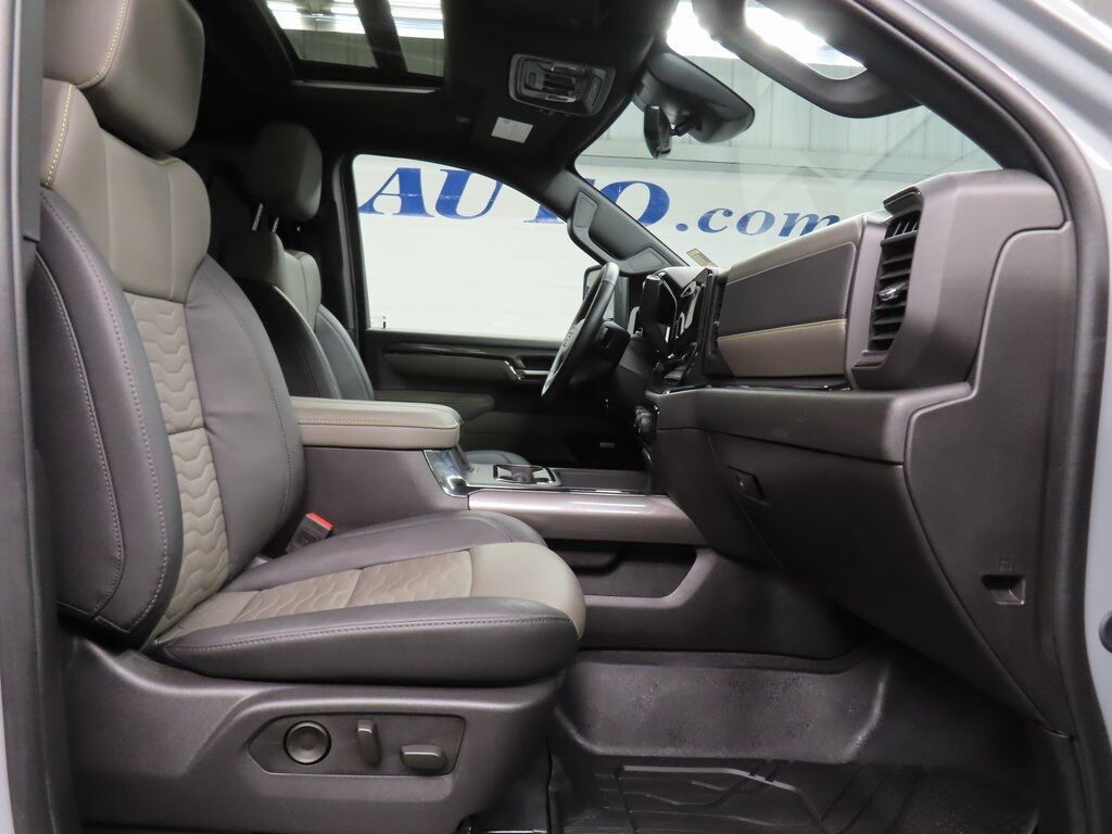 2025 Chevrolet Silverado 2500HD 4x4 Crew Cab ZR2 Fond du Lac WI