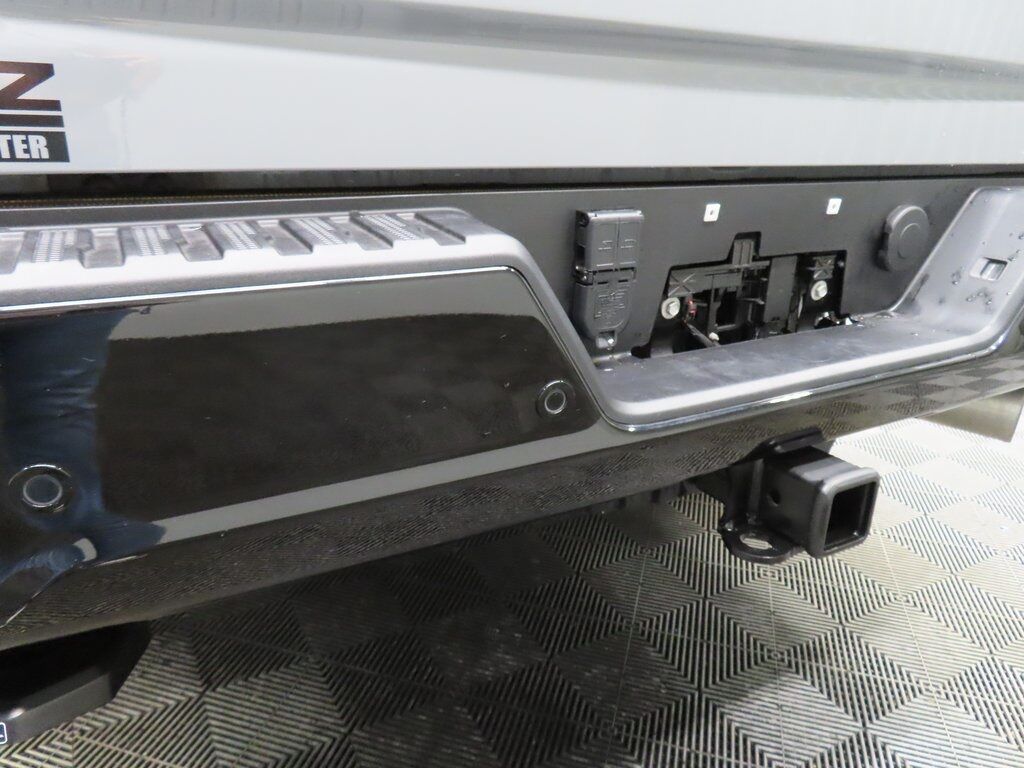 2025 Chevrolet Silverado 2500HD 4x4 Crew Cab ZR2 Fond du Lac WI