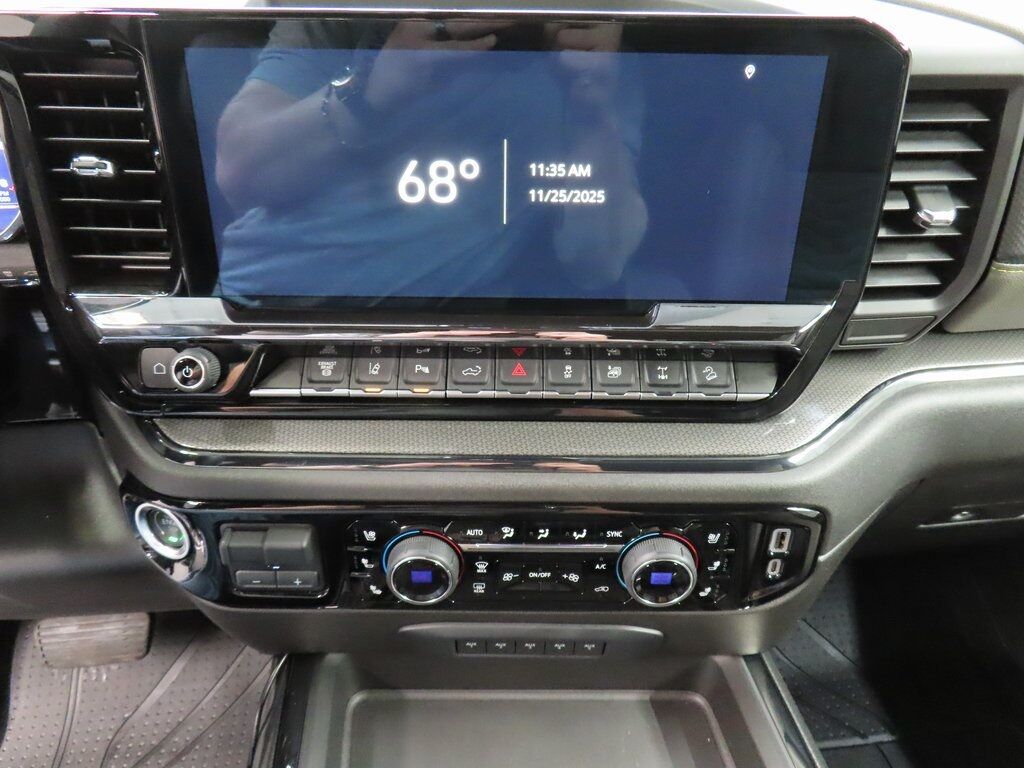 2025 Chevrolet Silverado 2500HD 4x4 Crew Cab ZR2 Fond du Lac WI