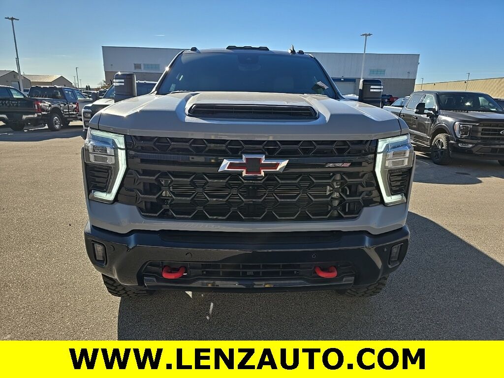 2025 Chevrolet Silverado 2500HD 4x4 Crew Cab ZR2