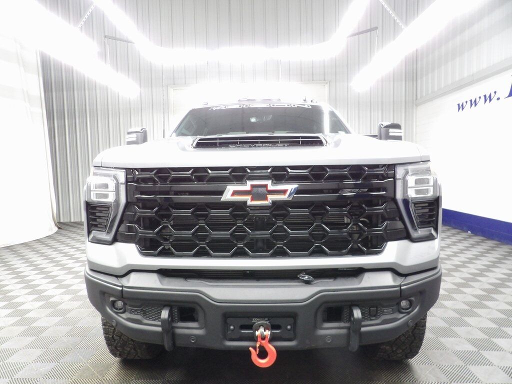 2025 Chevrolet Silverado 2500HD 4x4 Crew Cab ZR2 Fond du Lac WI