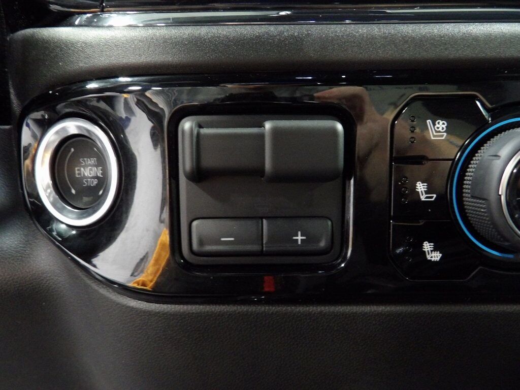 2025 Chevrolet Silverado 2500HD 4x4 Crew Cab ZR2 Fond du Lac WI