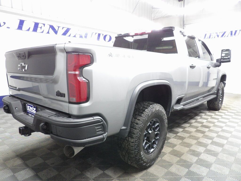 2025 Chevrolet Silverado 2500HD 4x4 Crew Cab ZR2 Fond du Lac WI