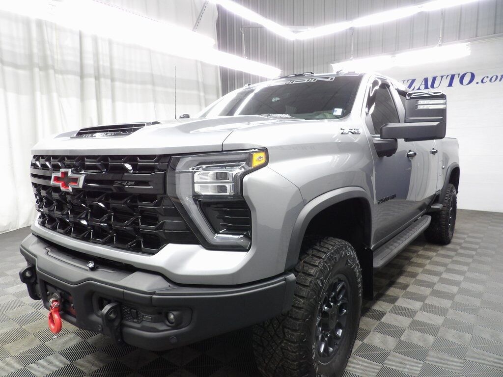 2025 Chevrolet Silverado 2500HD 4x4 Crew Cab ZR2 Fond du Lac WI