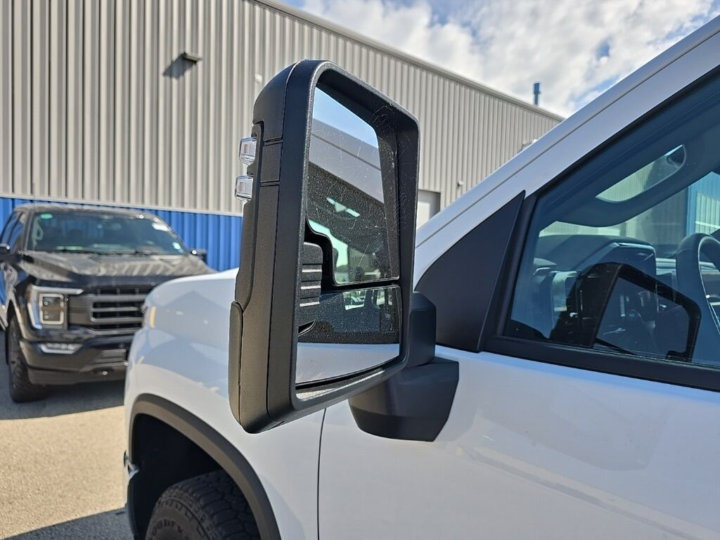 2025 Chevrolet Silverado 2500HD 4x4 Regular Cab LT Minocqua WI