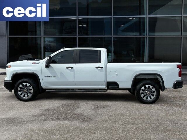2025 Chevrolet Silverado 2500HD Custom