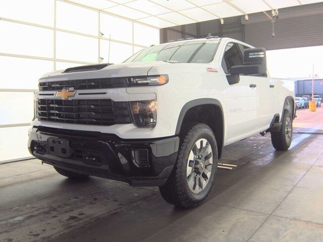 2025 Chevrolet Silverado 2500HD Custom