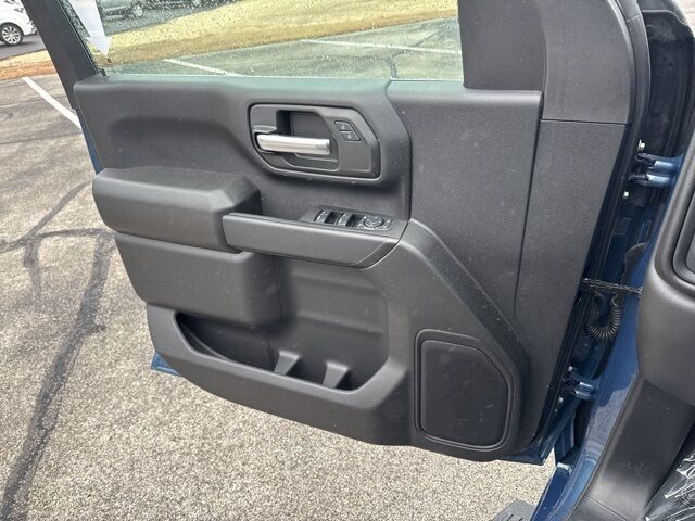 2025 Chevrolet Silverado 2500HD Custom Kerrville TX