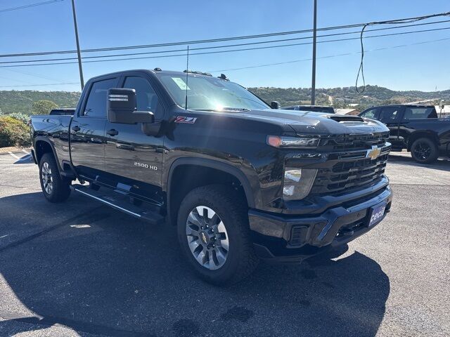 2025 Chevrolet Silverado 2500HD Custom