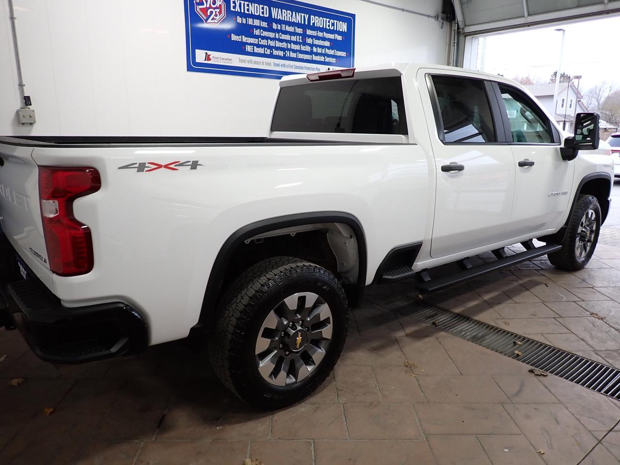 2025 Chevrolet Silverado 2500HD Custom CREW CAB 4WD Listowel ON
