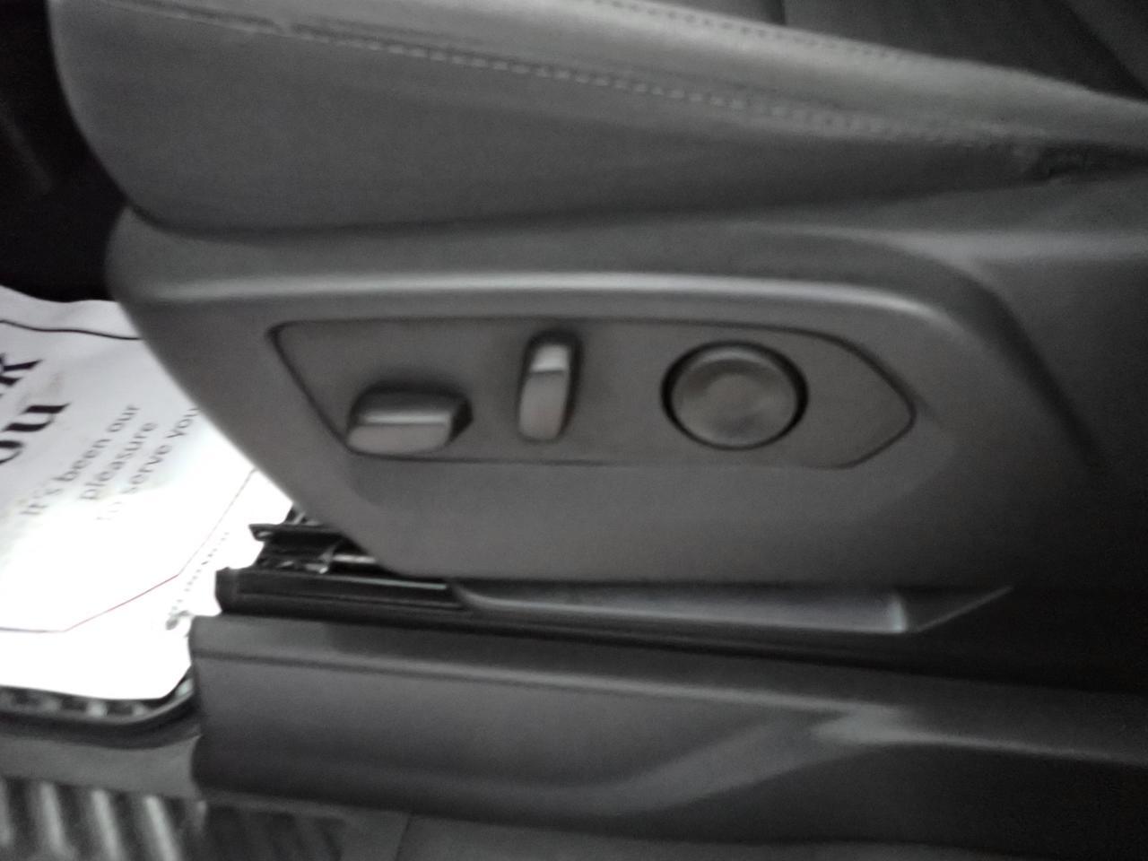 2025 Chevrolet Silverado 2500HD Custom CREW CAB 4WD Listowel ON